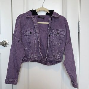 Purple Cropped Casual Jean Jacket with a Black Sweatshirt Material Hood